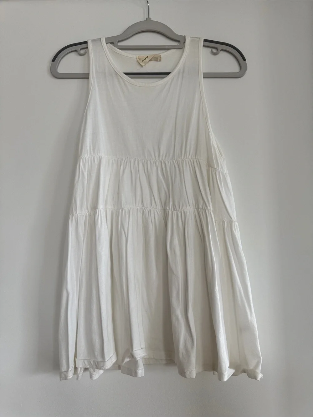 Never Worn White Flowy Tank Size S